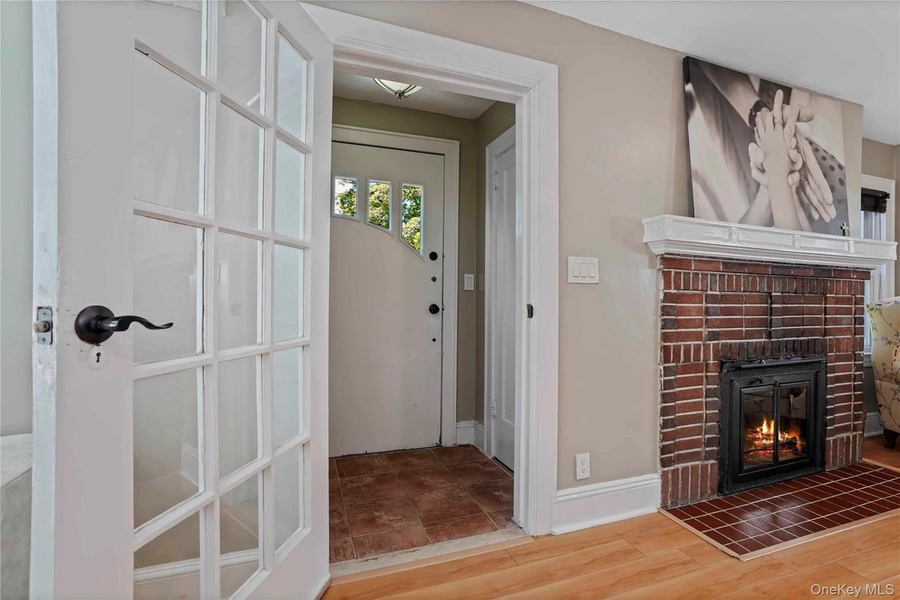 164 Nelson Rd - Photo 2 of 37