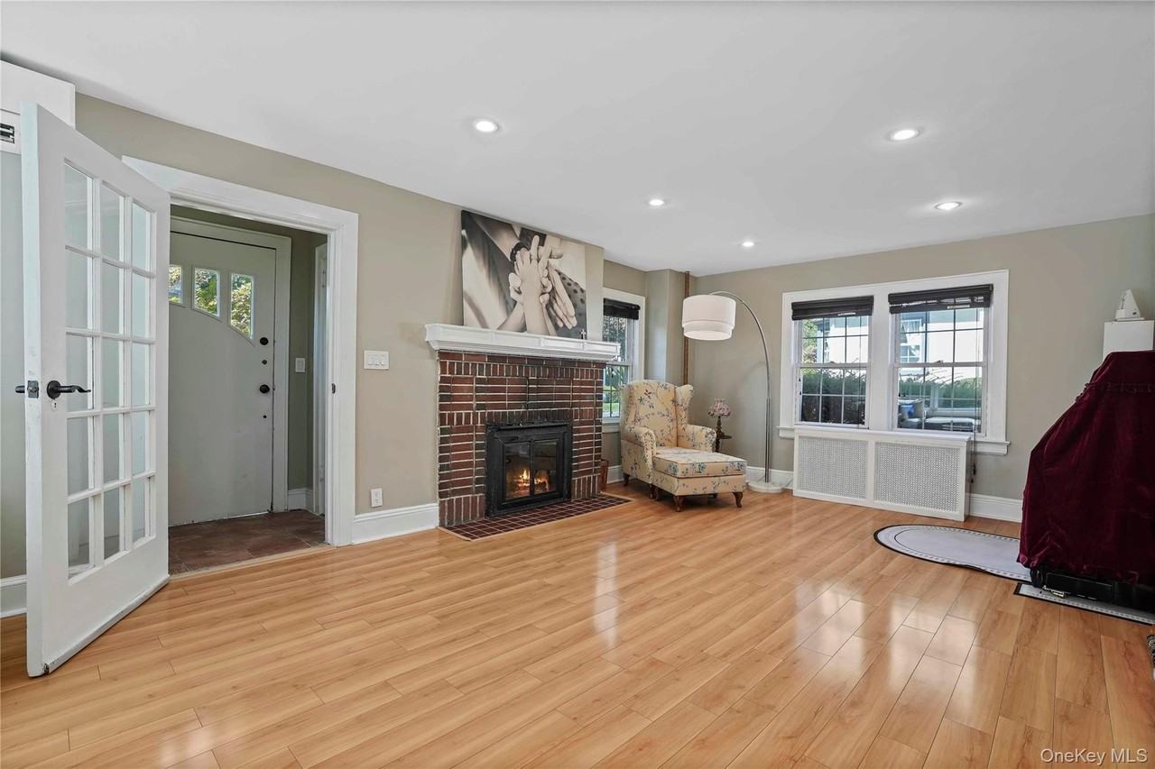 164 Nelson Rd - Photo 3 of 37