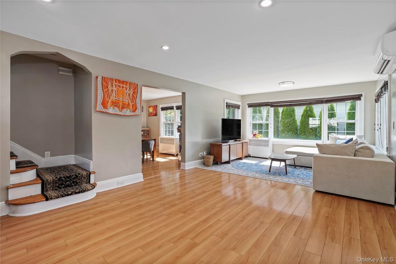 164 Nelson Rd - Photo 5 of 37