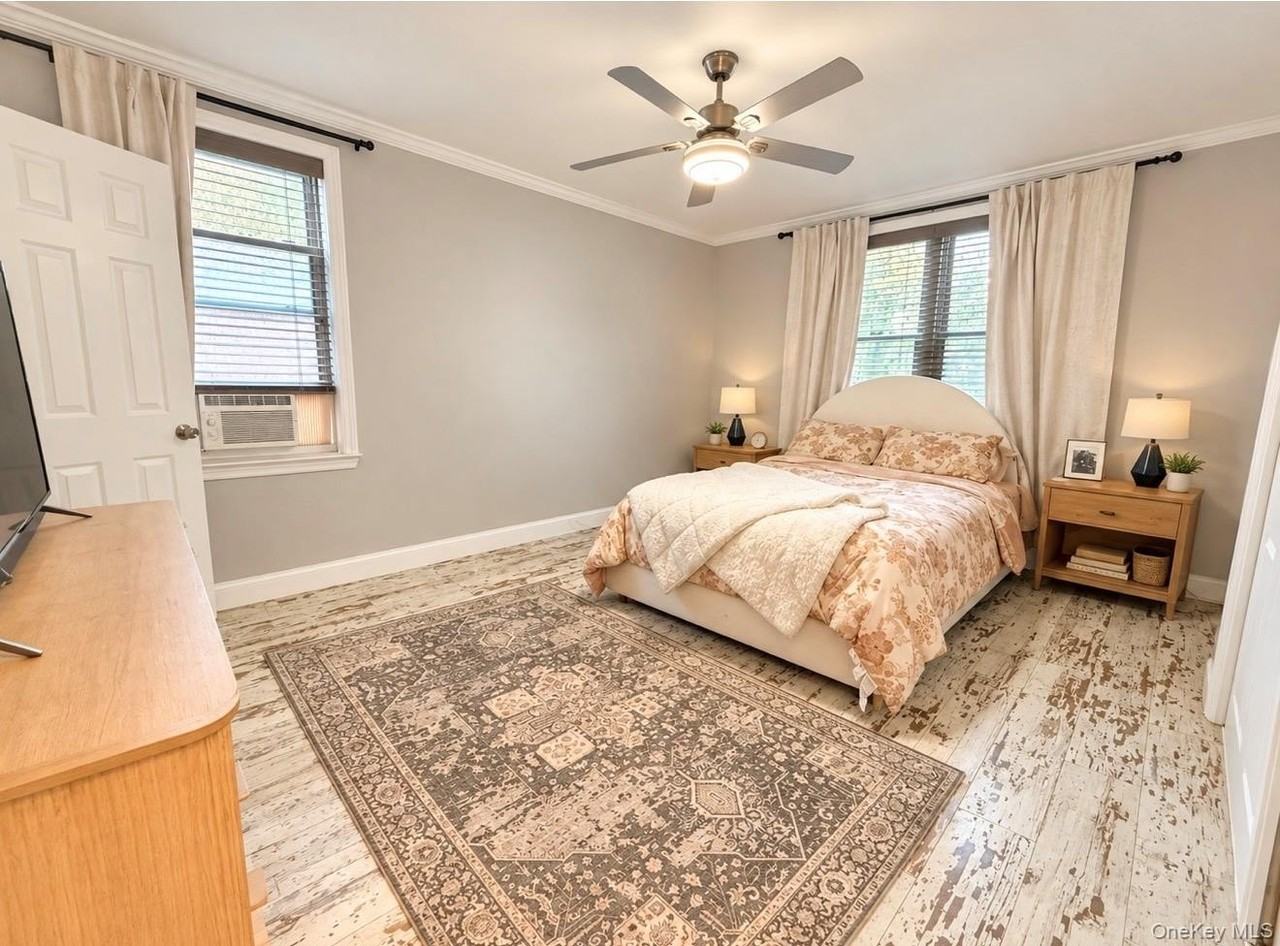 1133 Midland Ave #2N - Photo 5 of 9