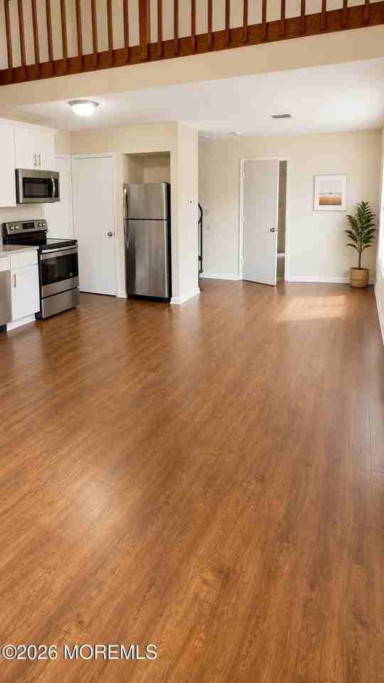290 N Main St #12 - Photo 2 of 10