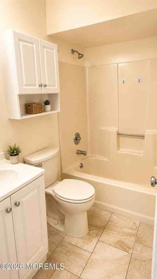 290 N Main St #12 - Photo 5 of 10