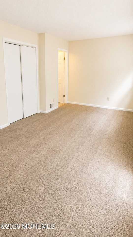 290 N Main St #12 - Photo 6 of 10