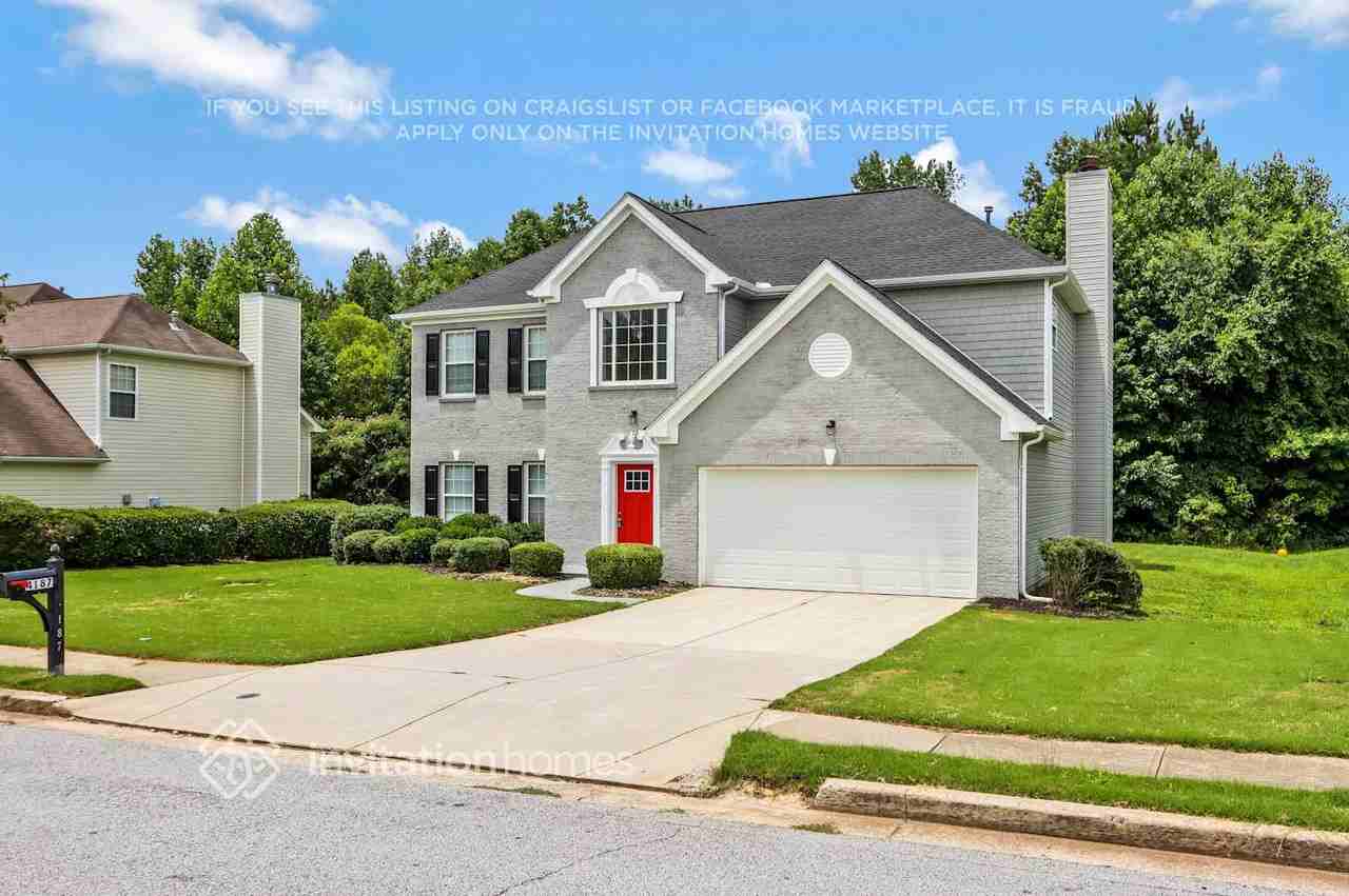 4187 Medlock Woods Dr - Photo 2 of 26