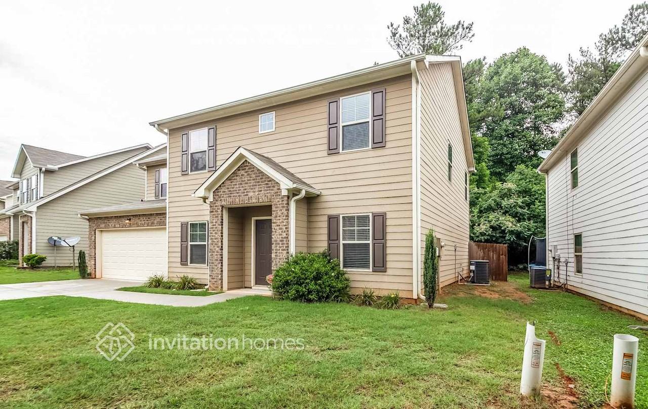 4850 Medlock Trail Ct - Photo 3 of 16