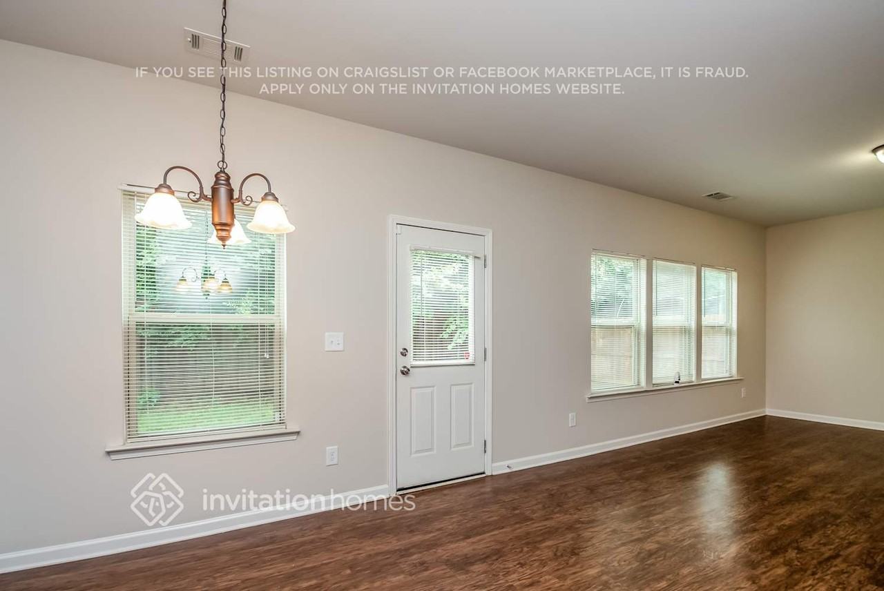 4850 Medlock Trail Ct - Photo 4 of 16