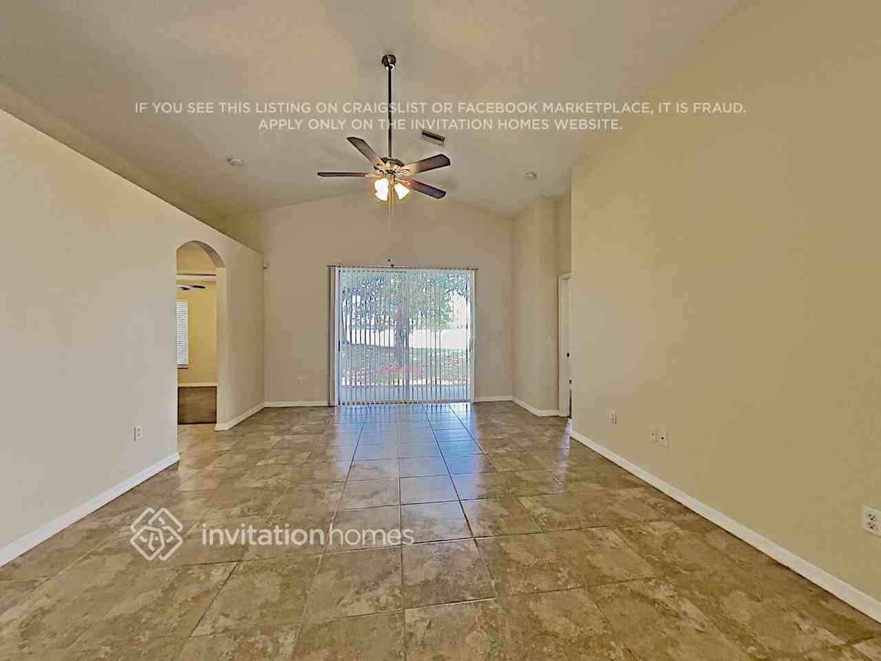 3779 Rollingsford Cir - Photo 4 of 6