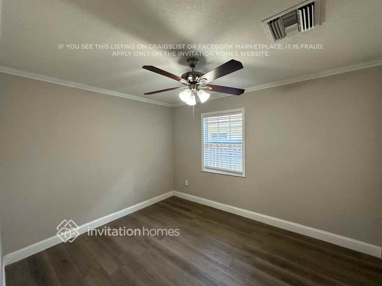 707 40th St - Photo 6 of 13