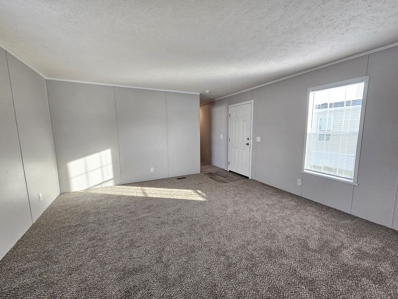 3430 N Peoria Rd - Photo 5 of 11