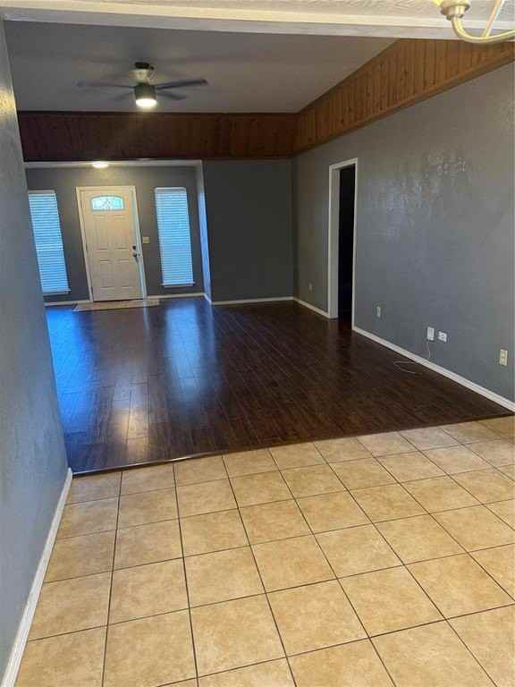 8617 N Eagle Ln - Photo 4 of 33