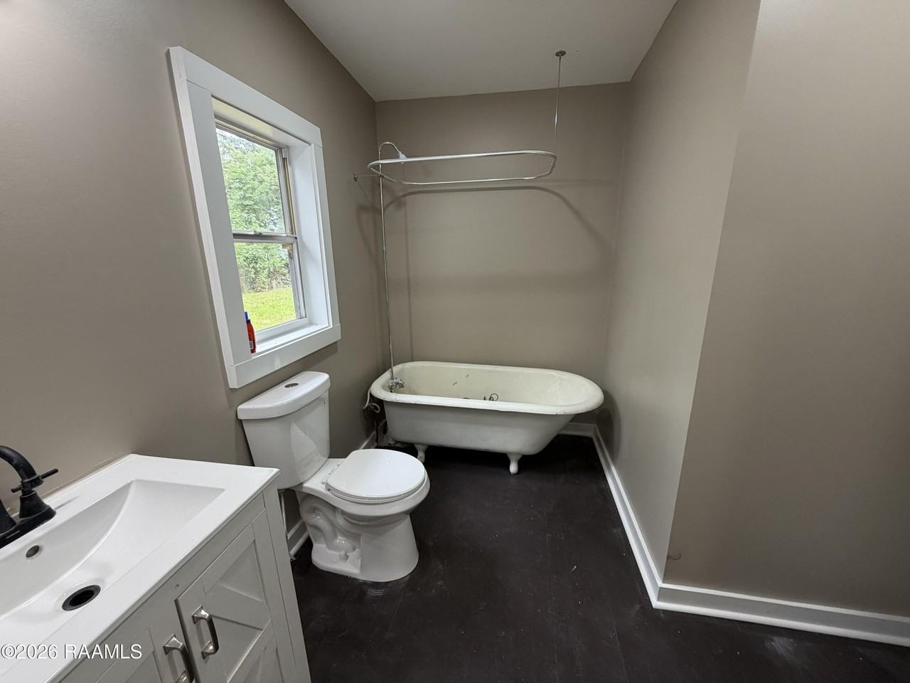 116 9th St #B - Photo 5 of 8