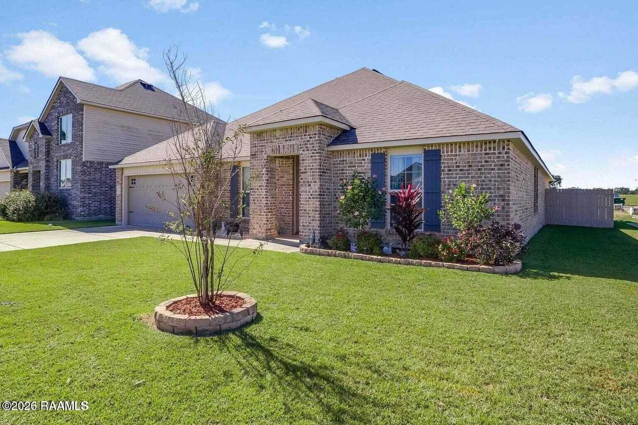 135 Grace View Dr - Photo 3 of 24