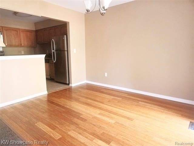 41555 Bedford Dr - Photo 5 of 21