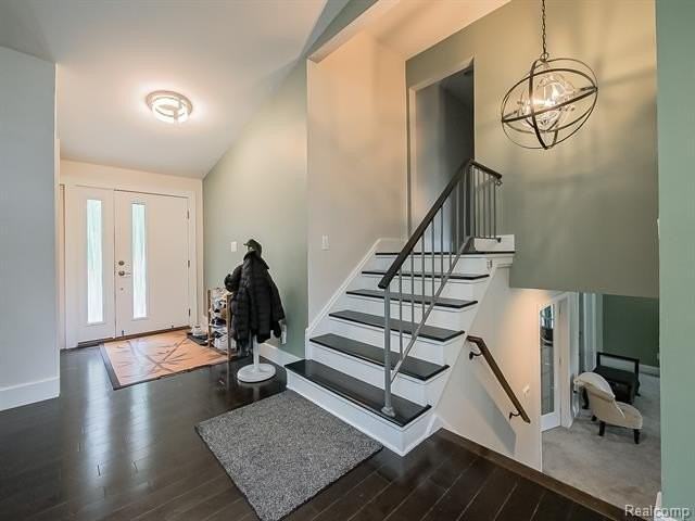 1021 Dowling Rd - Photo 2 of 50