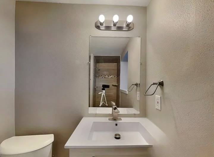 4586 North Granby Way - Photo 6 of 14