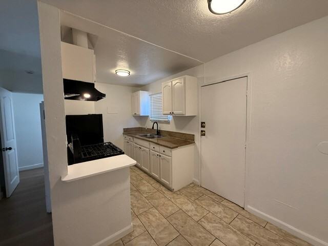 1334 W. 94th St. - Photo 3 of 6