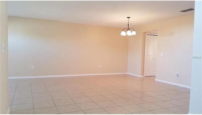 34 Andora Ct - Photo 3 of 5