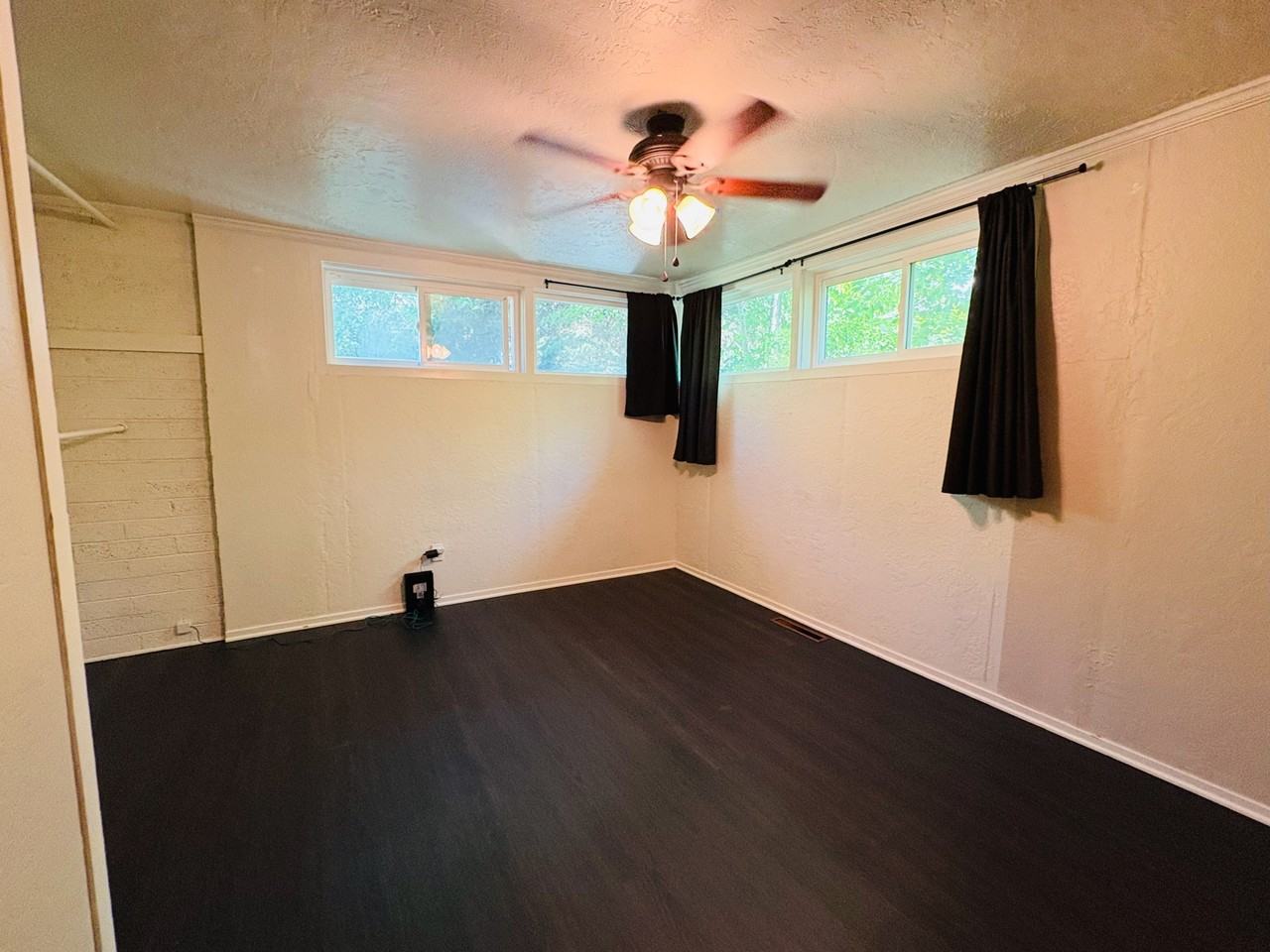 1535 Sw - Photo 6 of 20