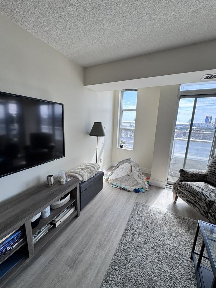 75 East Liberty St - Photo 7 of 11