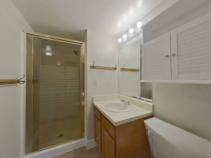 2813 Deliverance Drive - Photo 7 of 15