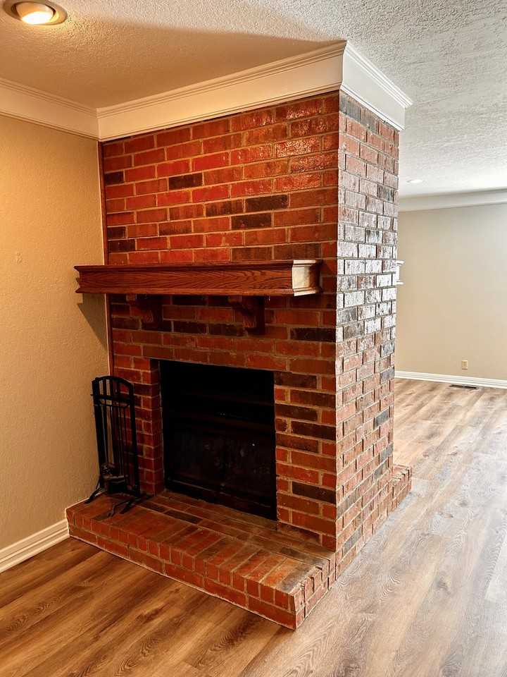 11902 Shady Trail Ln #1 - Photo 6 of 23