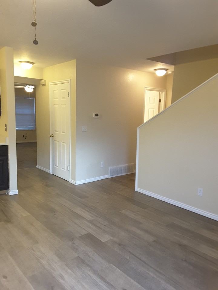 1727 Nw #1727 - Photo 6 of 45