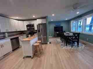 103 Arnolds Neck Dr - Photo 3 of 15