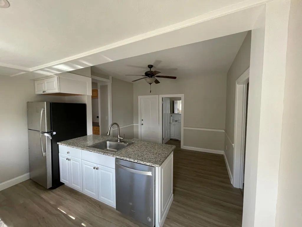 283 Hillside Ave - Photo 2 of 12