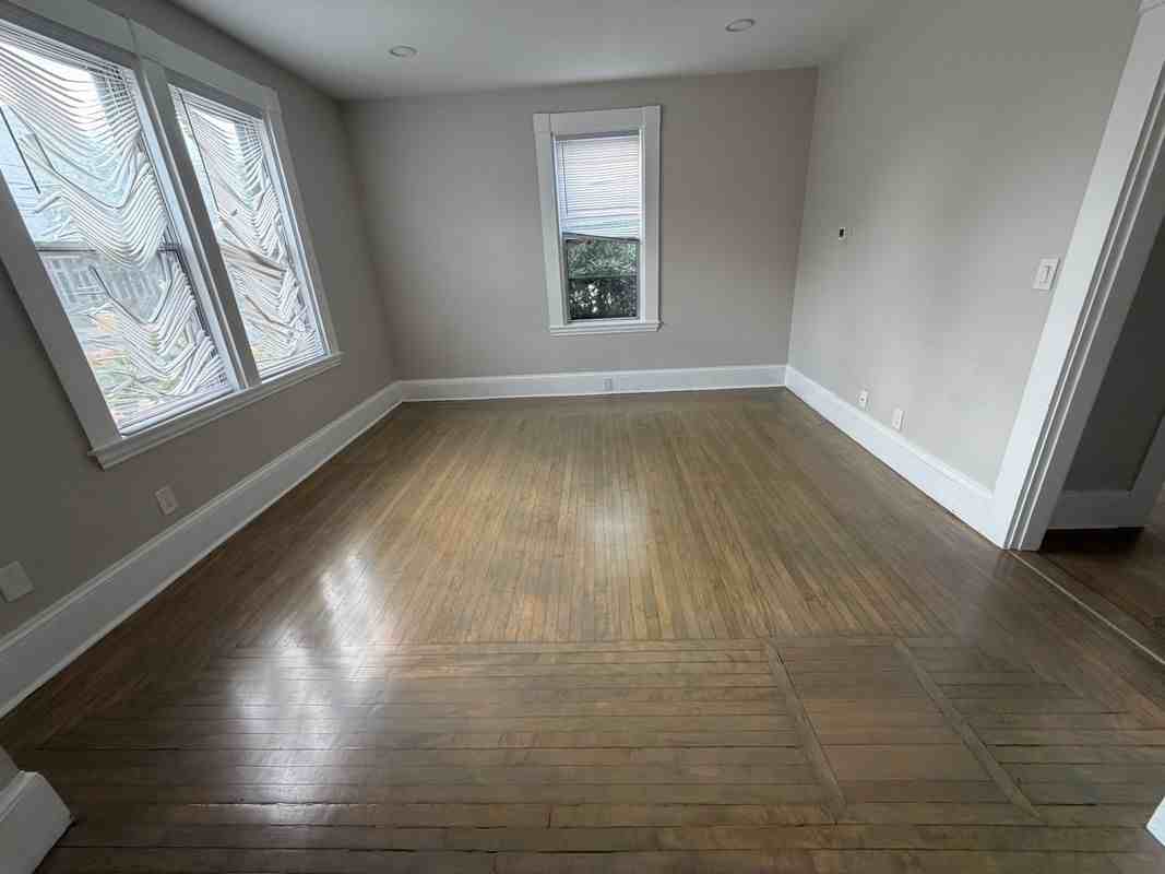 283 Hillside Ave - Photo 7 of 12