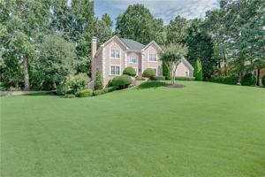 featured image of 1281 Lake Washington Dr