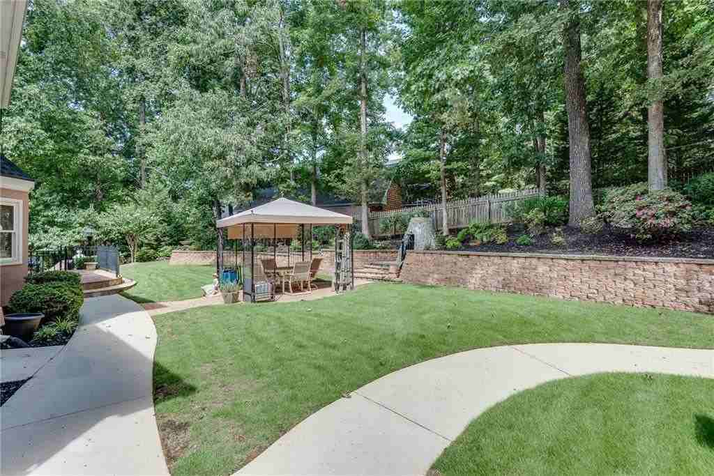 1281 Lake Washington Dr - Photo 6 of 46