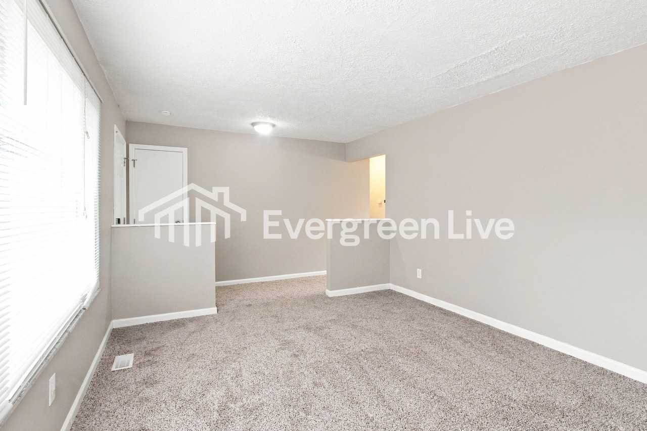 6728 Churchman Ave - Photo 2 of 15