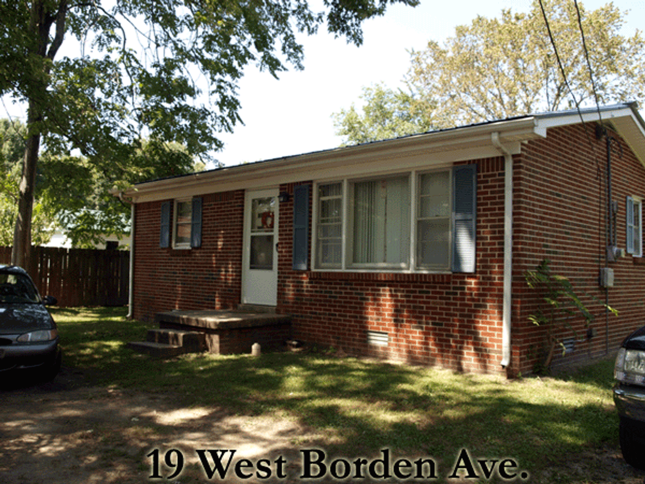 19 W Borden St - Photo 2 of 15