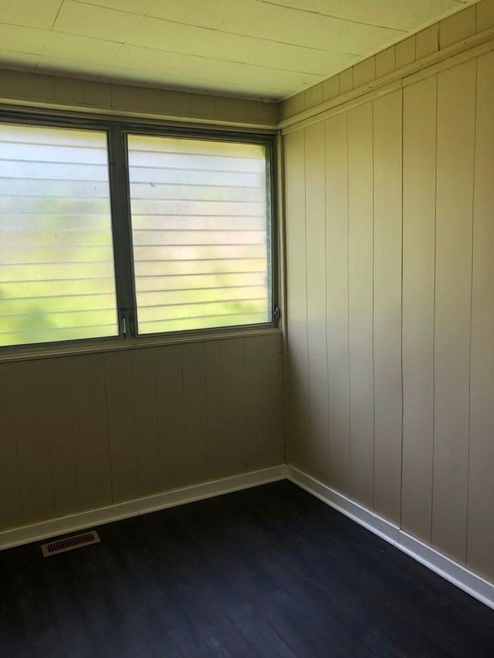 1204 Tunnel Blvd - Photo 3 of 9
