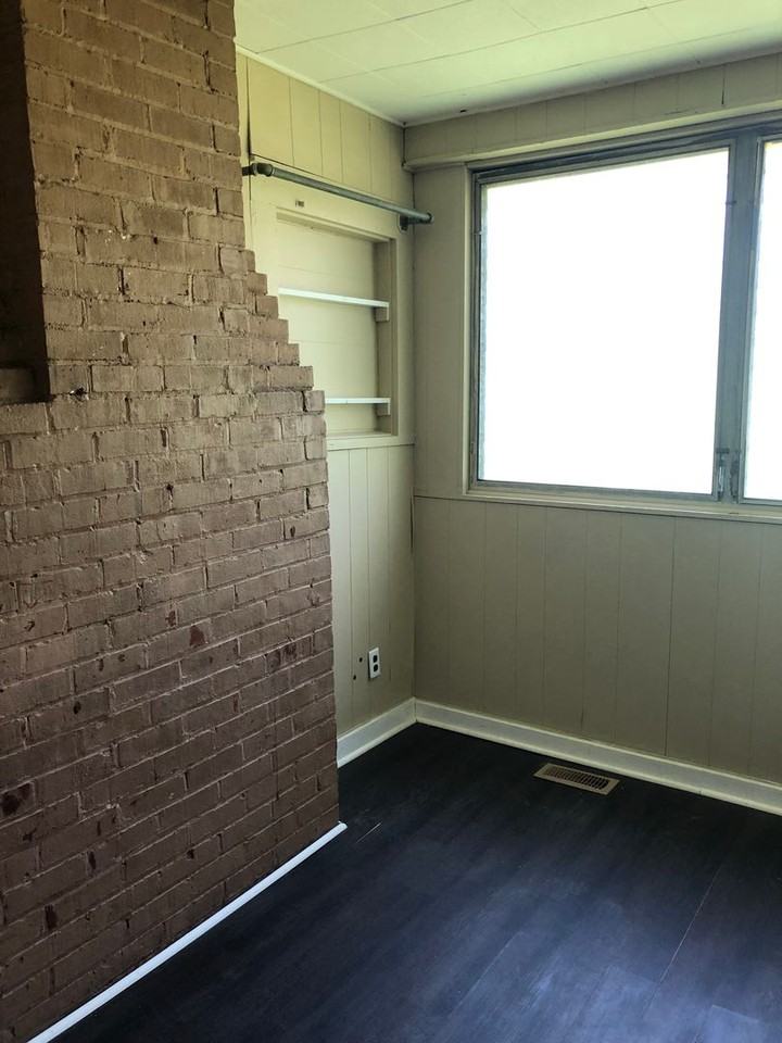 1204 Tunnel Blvd - Photo 4 of 9