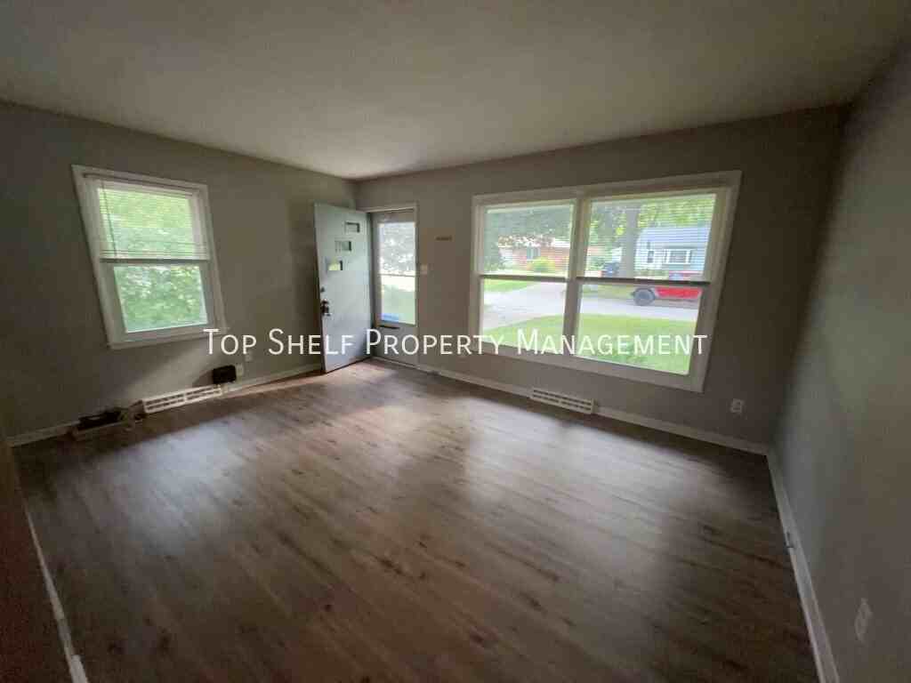 3902 38th St - Photo 2 of 8