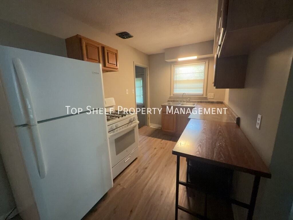 3902 38th St - Photo 3 of 8