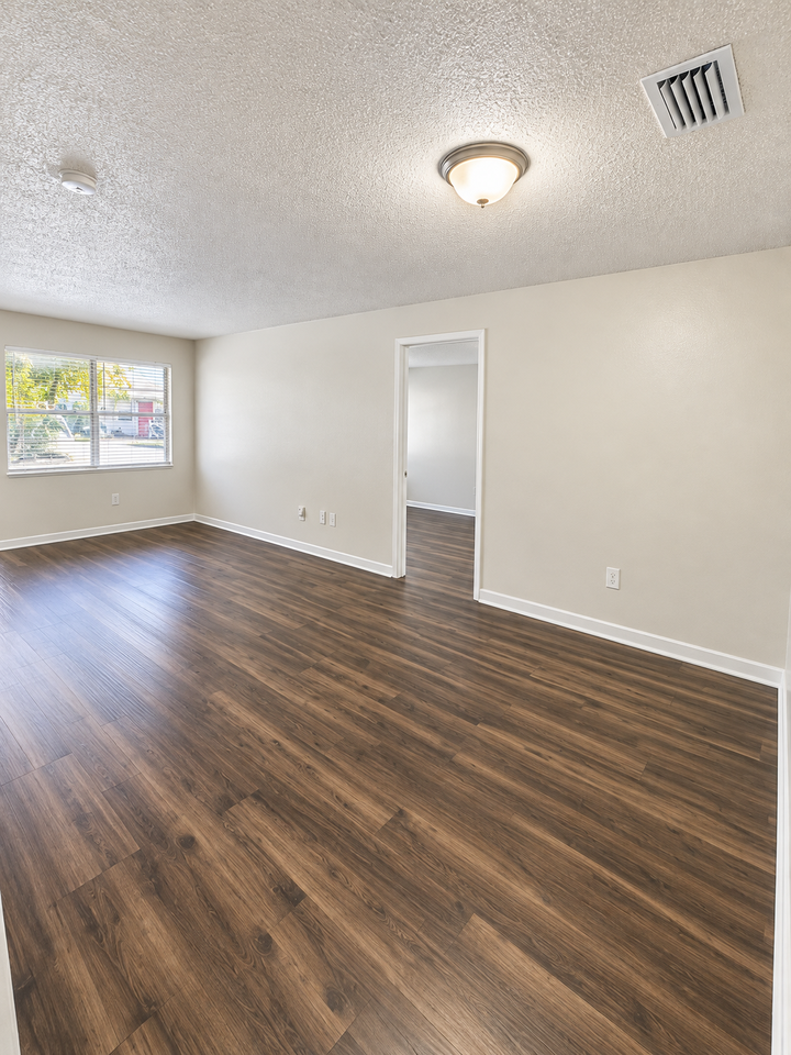 8578 Channel View - Photo 3 of 7