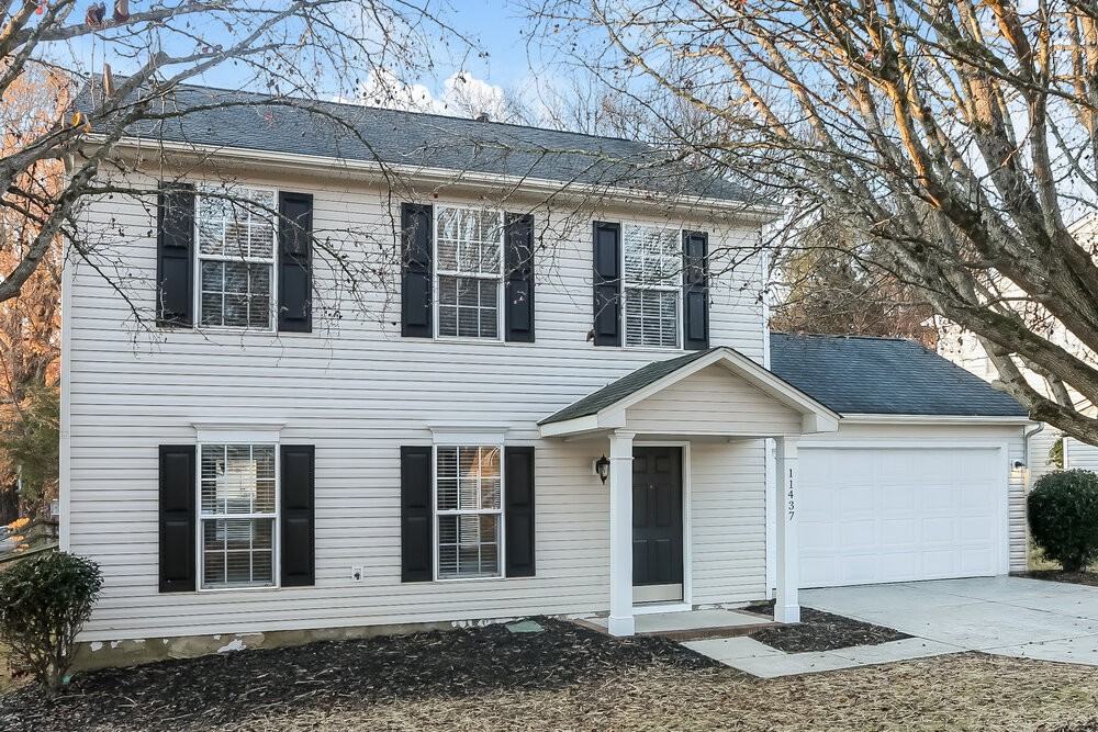 11437 Silverfield Ln - Photo 4 of 17