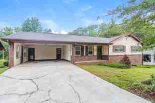 2244 Briarwood Cir Sw - Photo 1 of 1