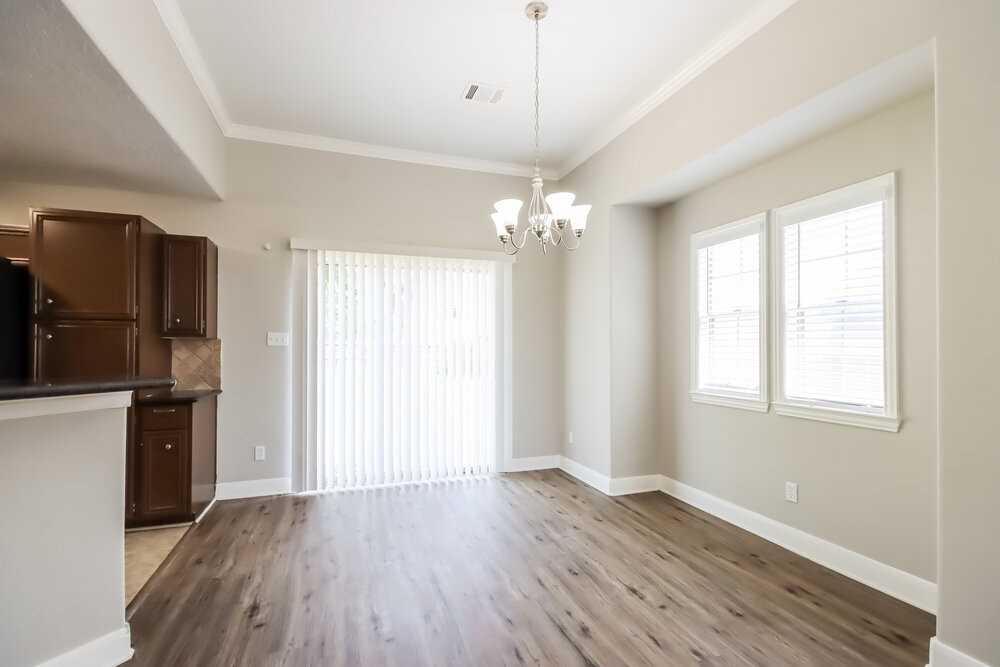 17388 Harbor Dr - Photo 6 of 17