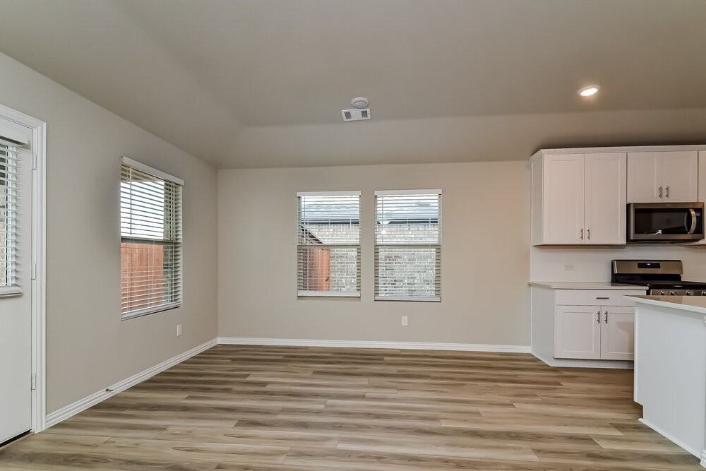 2152 Gill Star Dr - Photo 6 of 16