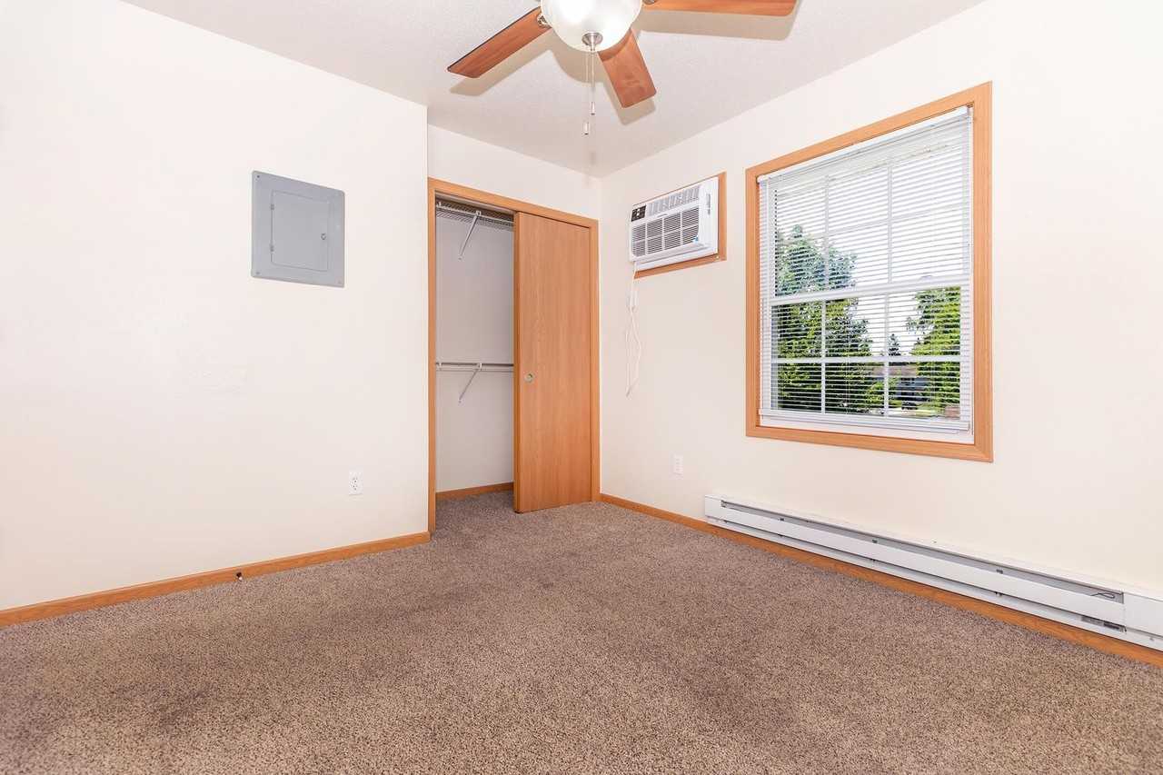 Cozy 1 Bedroom Available Now! - Photo 7 of 11