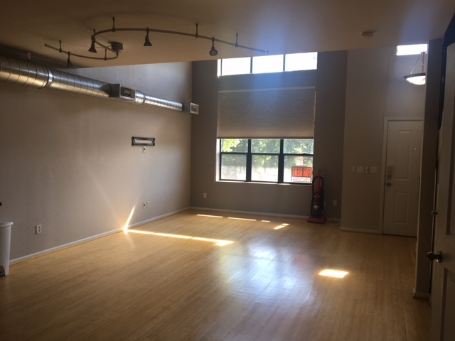 3095 Tejon St #B - Photo 2 of 13