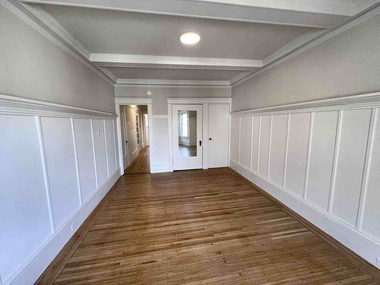 1650 Clay St #07 - Photo 6 of 28