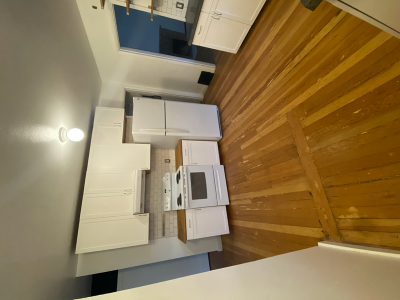 7020 Ne Mallory Ave - Photo 2 of 8