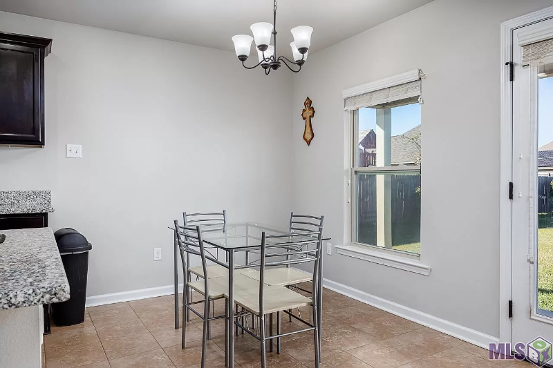 42384 Tigers Eye Stone Ave - Photo 3 of 11