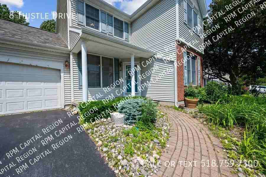 8 Thistle Dr - Photo 2 of 22