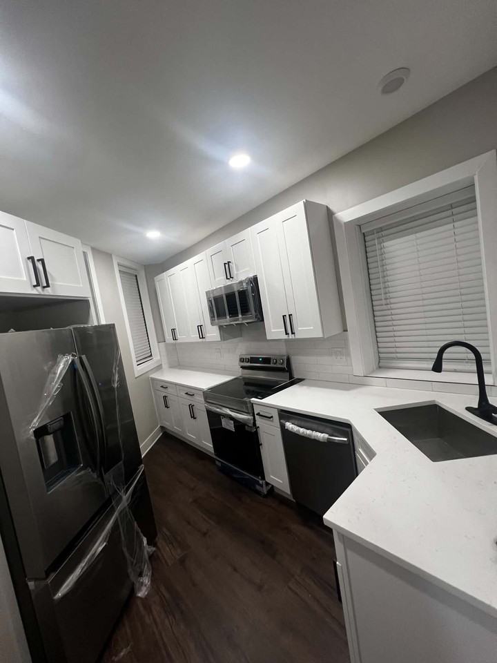 6042 N Avondale Ave #2A - Photo 2 of 13