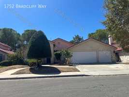 featured image of 1752 Bradcliff Way